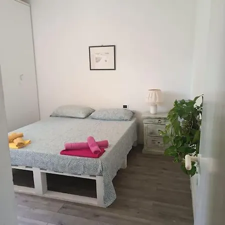 Apartment Karma Numana